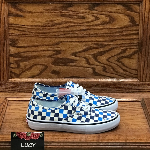 Vans Authentic Pro Checkerboard Classic White Shoe - Picture 3 of 8